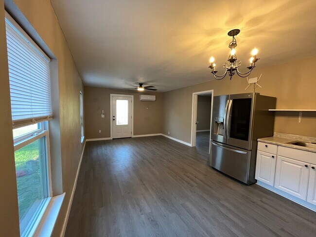 Kitchen/Living from kitchen