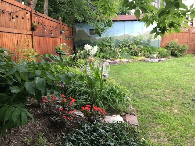 56 Maple St unit 56 Maple furnished a, Burlington, VT 05401 - photo 7