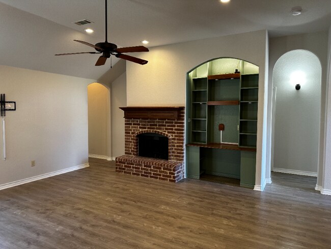 3120 Lippizan St, Waco, TX 76706 - photo 7