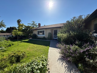 942 Ruby Dr Unit A, Vista, CA 92083