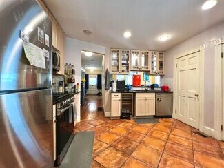 24 Burton St Unit 22, Boston, MA 02135