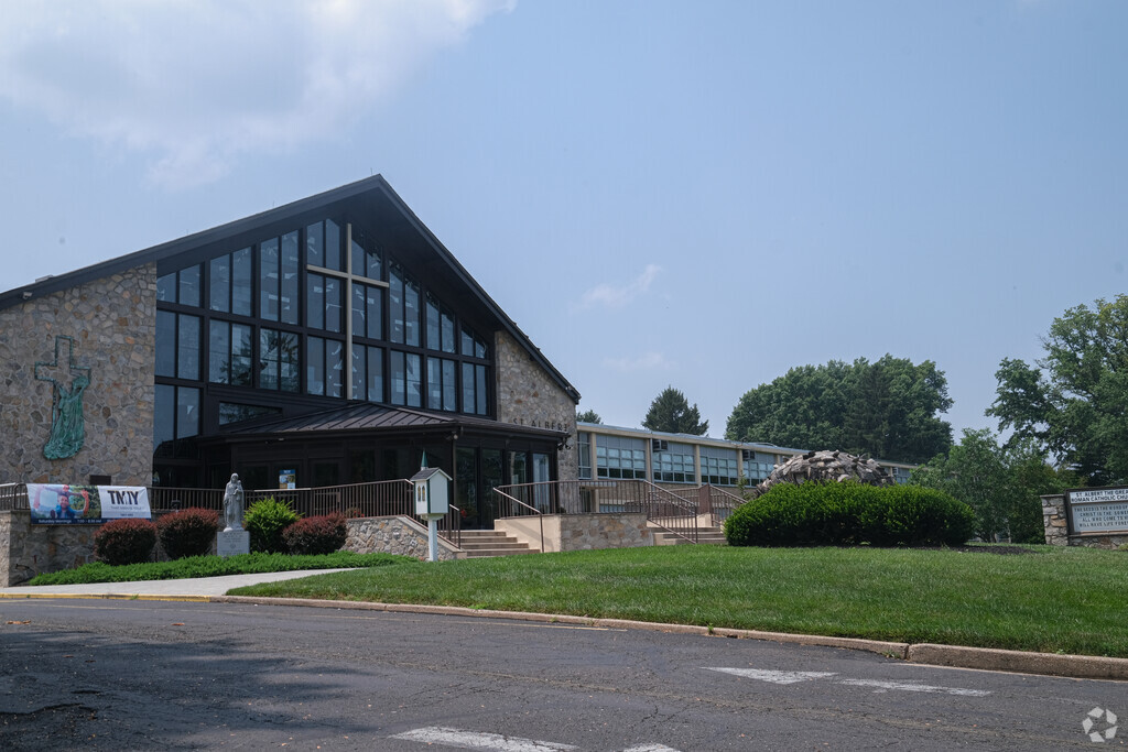 The St. Albert the Great School welcomes all students.