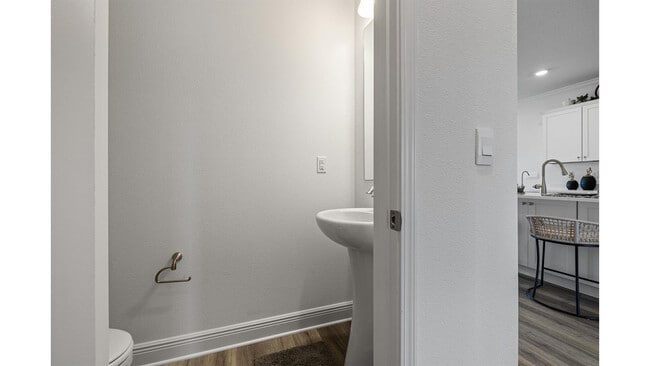 9904 Starling Dr, Pensacola, FL 32506 - photo 6