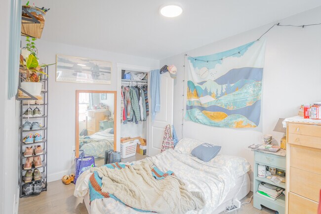 54 Brooks St unit 3, Boston, MA 02128 - photo 4