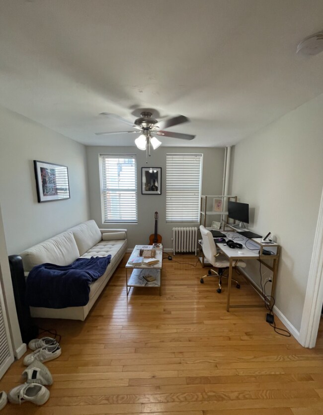 232 Hanover St, Boston, MA 02113