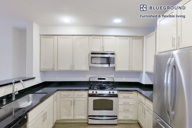 1099 Admiral Ct unit FL1-ID10654A, San Bruno, CA 94066 - photo 5