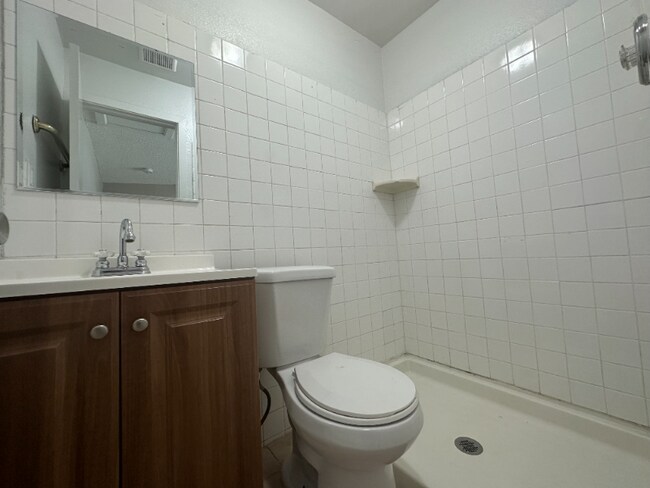 2536 N Carroll St unit A`, North Las Vegas, NV 89030 - photo 2