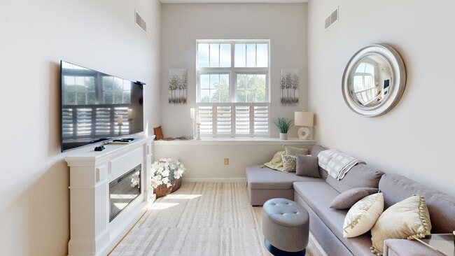 46 Ashford St unit 14, Methuen, MA 01844 - photo 2