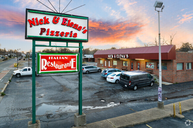 Nick & Elena’s Pizzeria offers locals New York-style pizza in Breckenridge Hills.