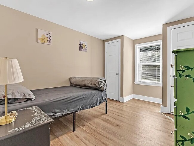 3704 Friar Tuck Rd, Memphis, TN 38111 - photo 6