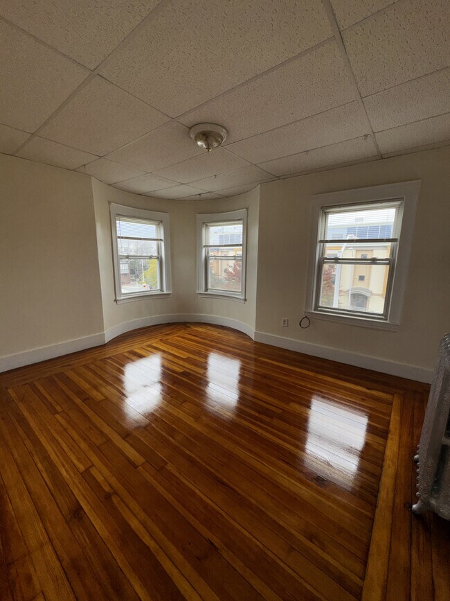 14 Alberta Terrace unit 3, Cambridge, MA 02140 - photo 4