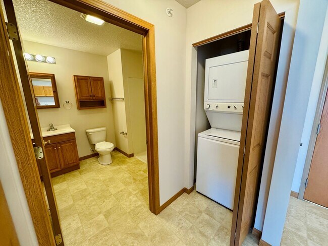 Bison Ridge Estates, Elwood, IN 46036 - photo 5