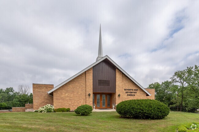 Downers Grove Adventist School was founded on the goal of an accessible, Christian education.