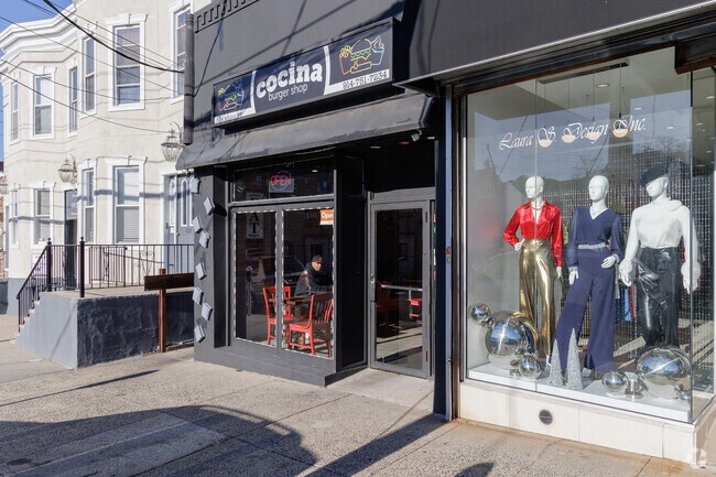 Cocina Burger Shop in Tibbets Hills offers hamburgers with a Latin spin.