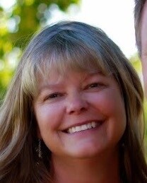 Kim Lewellen