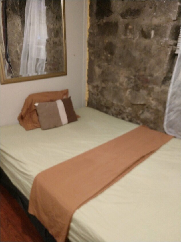 Fully Furnished Rooms For Rent 2601 Beeler Dr SW, Atlanta, GA