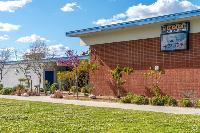 Clement Middle School scores a B-minus on Niche.