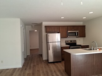 1403 N Glendale St Unit D, Marion, IL 62959