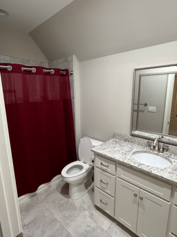 1033 Carleton St, Tuscaloosa, AL 35406