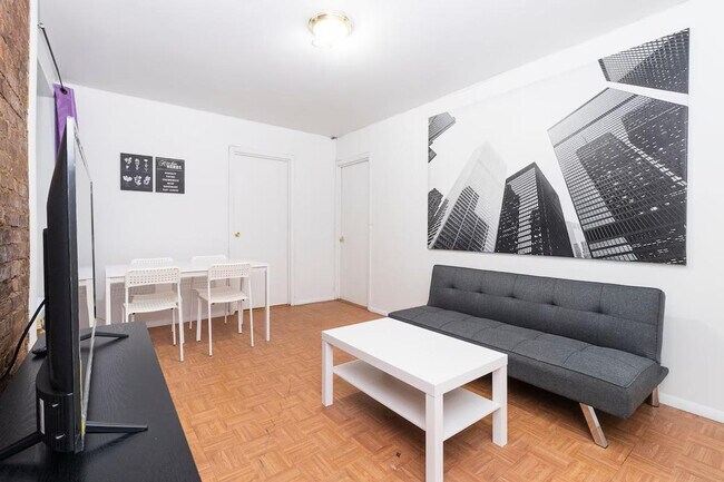 155 E 92nd St unit ID1032050P, New York, NY 10128 - photo 6
