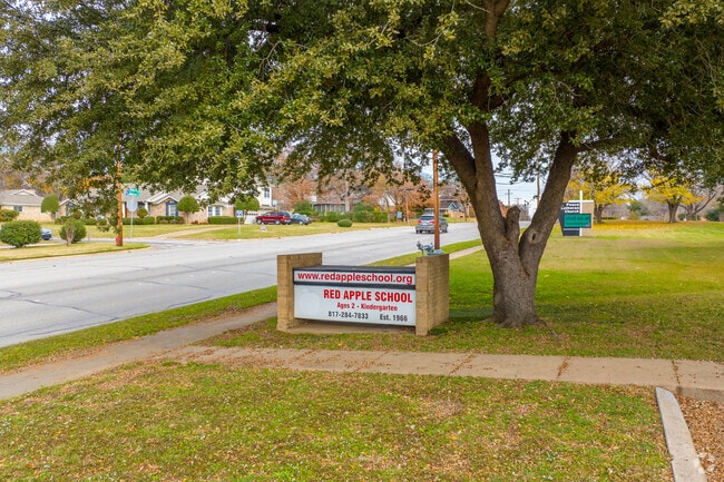 Red Apple School at Peace Lutheran Church’s minority student enrollment is 11.8%