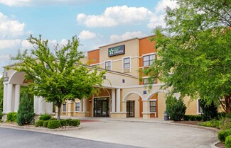 4105 Sycamore Dairy Rd, Fayetteville, NC 28303