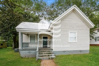 16 Curran Ave, LaGrange, GA 30241