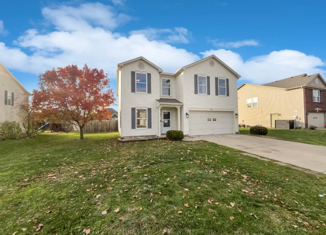 890 Indigo Dr, Greenfield, IN 46140 - photo 2