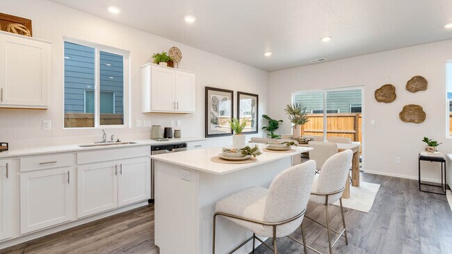 2973 T St, Springfield, OR 97477 - photo 5