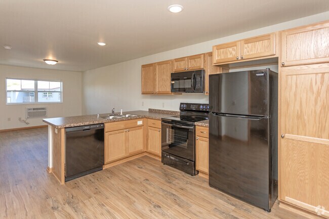 The Depot, River Falls, WI 54022 - photo 6