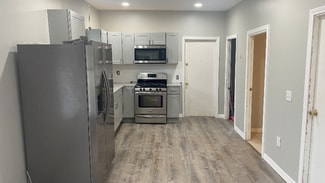 172 Japonica St Unit 2, Pawtucket, RI 02860