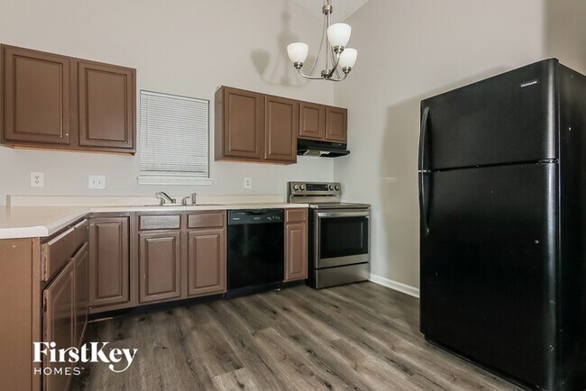 3053 Benny Ln, Indianapolis, IN 46241 - photo 7