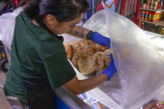 Pick up classic Mexican dishes or groceries at Birrieria Aguinaga in Royse City, TX.