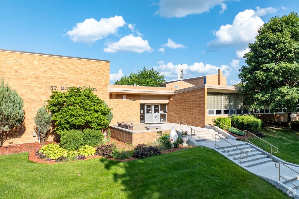 St. Mary Elementary serves students in grades PK, K-6.