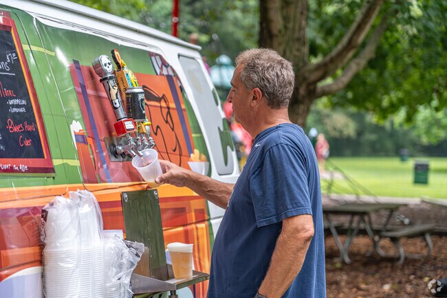 Local beer from all over Illinois can be found at Parks on Tap.