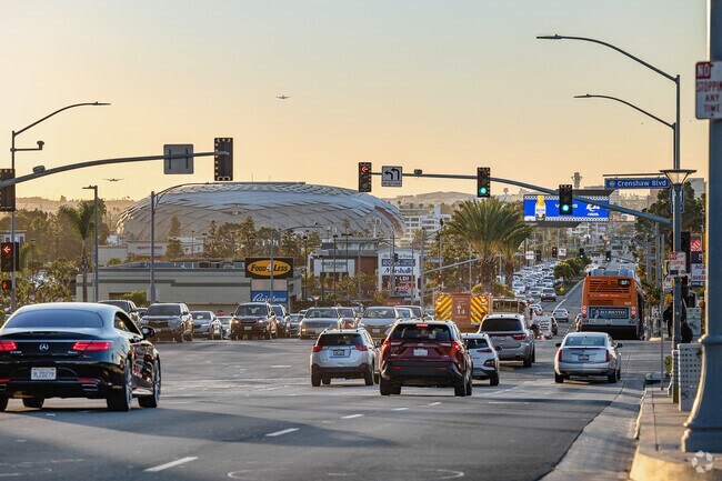The Intuit Dome is a huge arena on W Century Blvd in Morningside Park, CA.