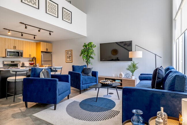 1BR, 1.5BA - 1002SF - Living Room