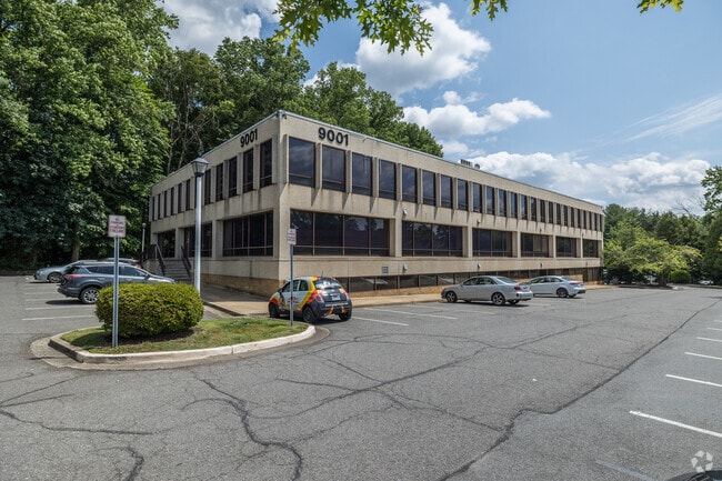 GW Community School: Fostering a Love for Learning.