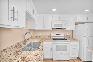 4800 Marconi Ave, Carmichael, CA 95608