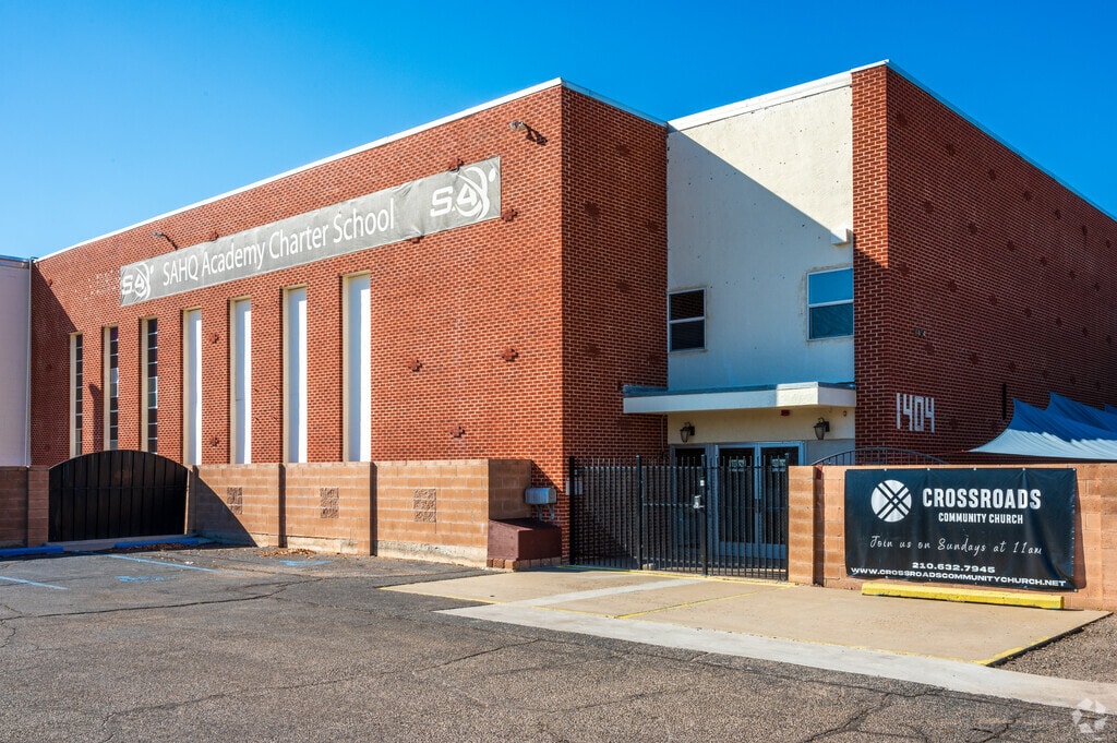 Axiom Christian Classical School is a private school located near downtown Albuquerque.