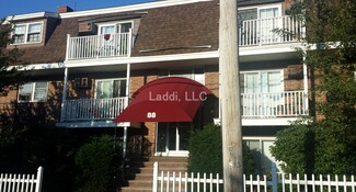 88 Beacon St Unit 1, Lawrence, MA 01843