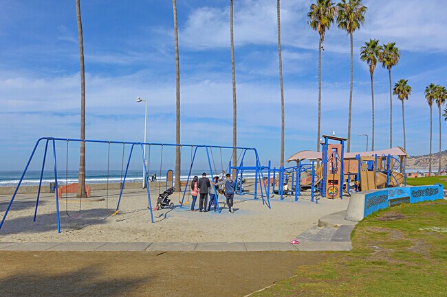 2352 Torrey Pines Rd unit 2352 Torrey Pines un, La Jolla, CA 92037 - photo 5