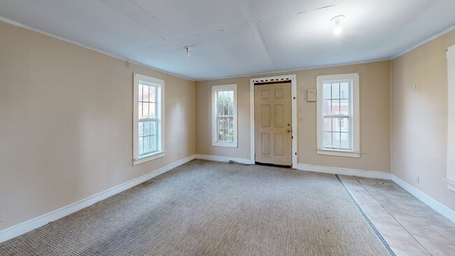 1004 W Divine St, Dunn, NC 28334 - photo 3