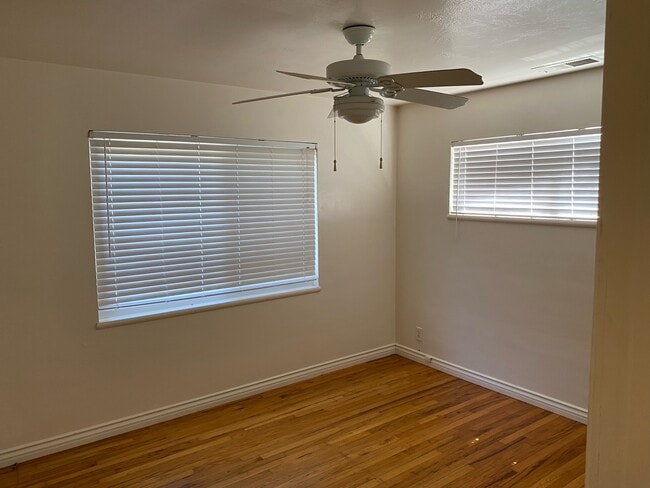 bedroom #1