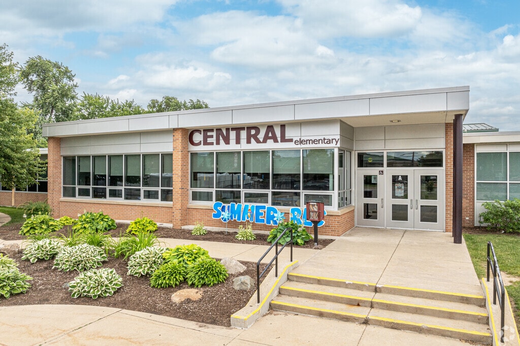 Central Elementary School is a public pre-k and elementary school in Grandville, Michigan.