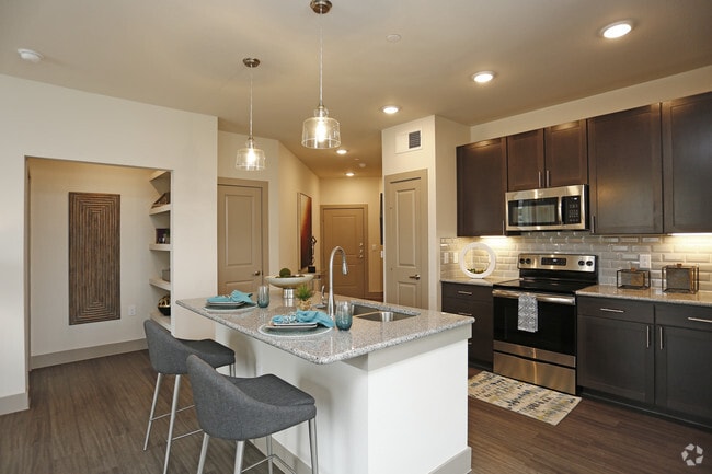 2BR,2BA - 1310SF - ZEN - KITCHEN