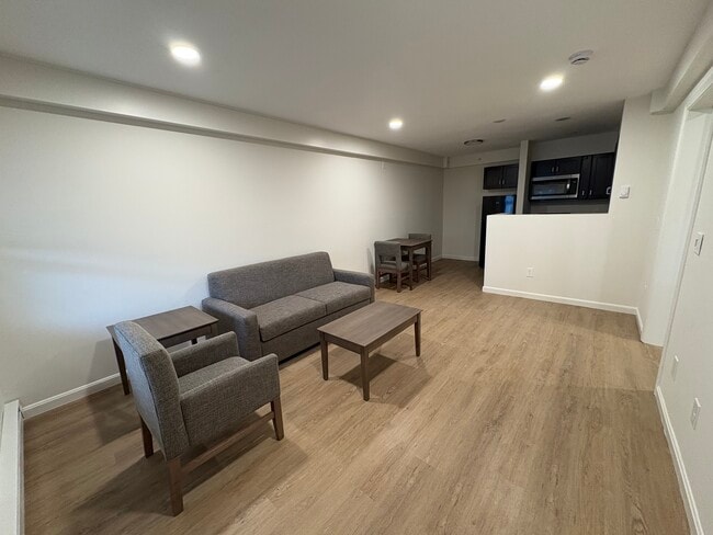 Pleasant Hill Apartments, Amherst, MA 01002 - photo 3