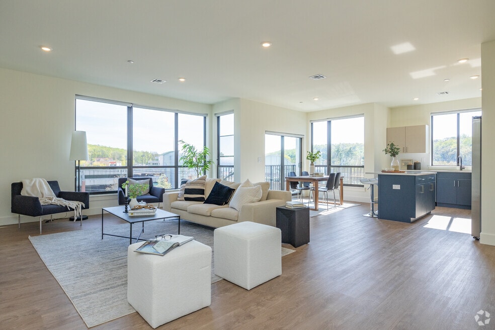 The West Luxury Residence, West Orange, NJ 07052 - photo 1