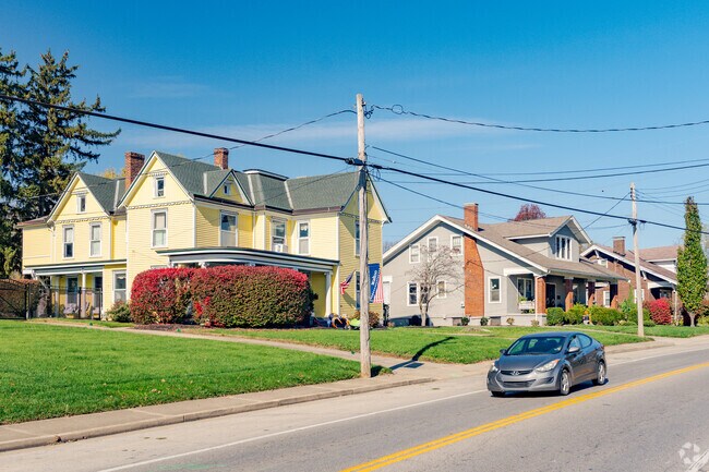 Large single-family homes are found in Walton.