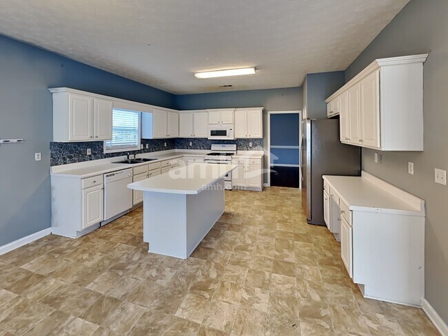 3208 Milstead Walk Way, Buford, GA 30519 - photo 7